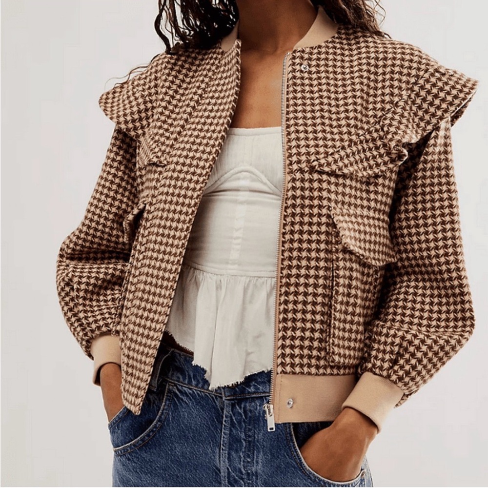 NWT Driftwood Houndstooth Bomber $148 Free People